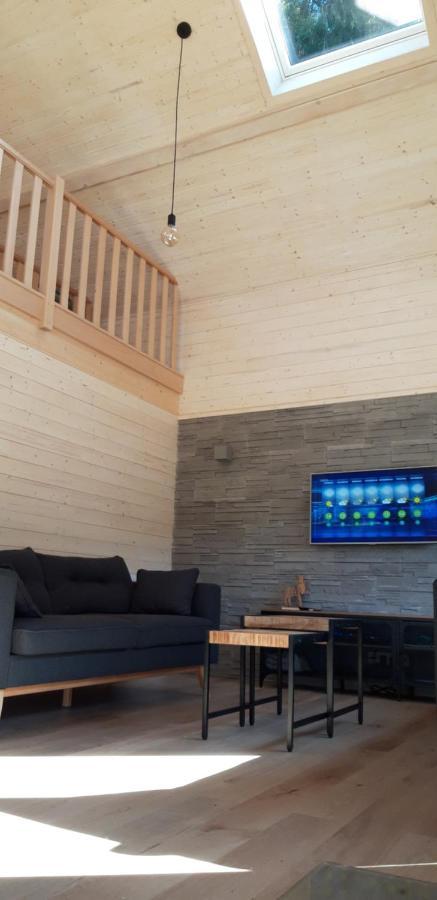 Chalet Tjaffers Lodge Дюрби Екстериор снимка